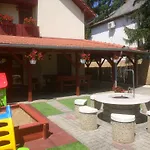 Tuende Vendeghaz Guest house *